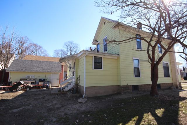 114 W Park Street, Vicksburg Vllg, MI 49097