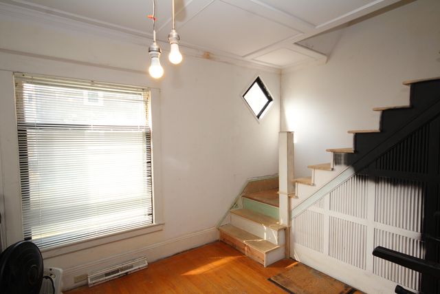 114 W Park Street, Vicksburg Vllg, MI 49097