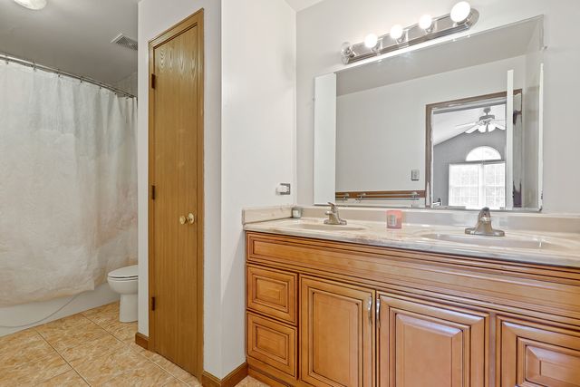 12521 S Central Park Avenue, Alsip, IL 60803