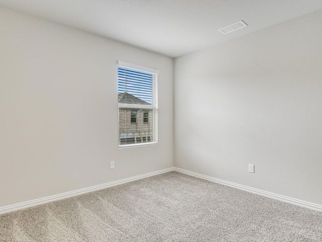 2612 Gateway Avenue, Corinth, TX 76210