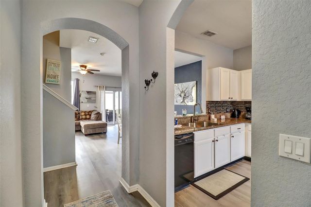 1134 CALABRIA AVENUE, Davenport, FL 33897