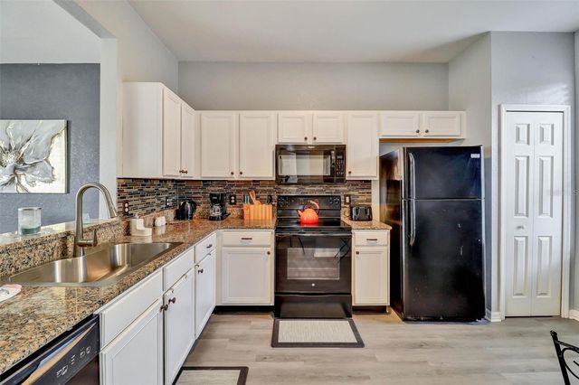 1134 CALABRIA AVENUE, Davenport, FL 33897