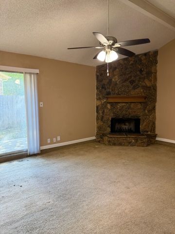 5901 Stardust Drive S, Watauga, TX 76148