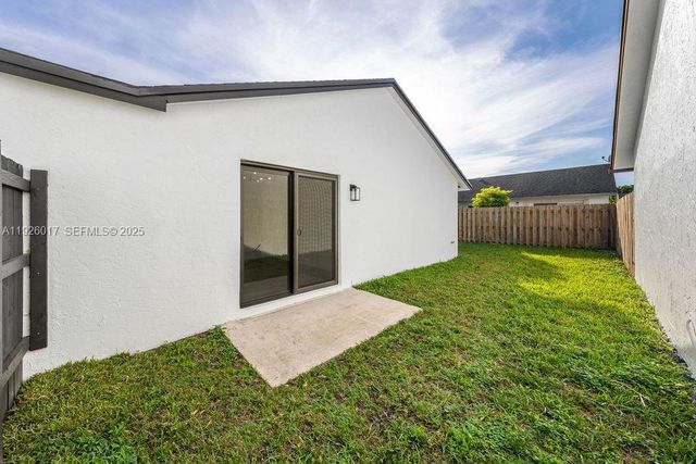 13338 SW 113th Pl, Miami, FL 33176