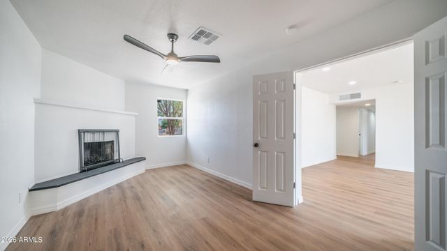3302 W TURNEY Avenue, Phoenix, AZ 85017