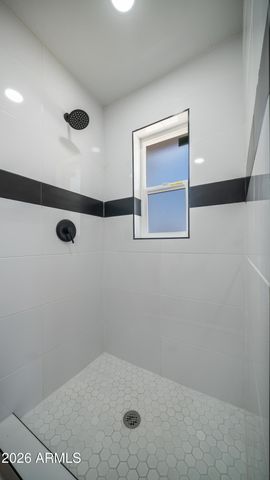 3302 W TURNEY Avenue, Phoenix, AZ 85017