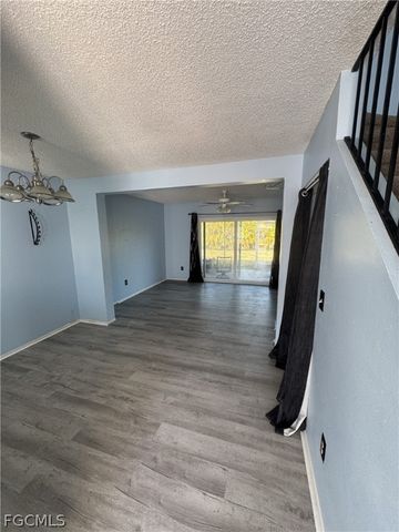 4520 SW 8th PL 4, Cape Coral, FL 33914