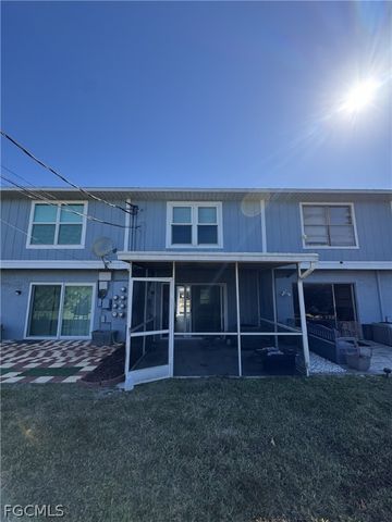 4520 SW 8th PL 4, Cape Coral, FL 33914