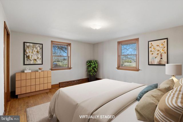 1792 SCHWENKSVILLE RD, Schwenksville, PA 19473