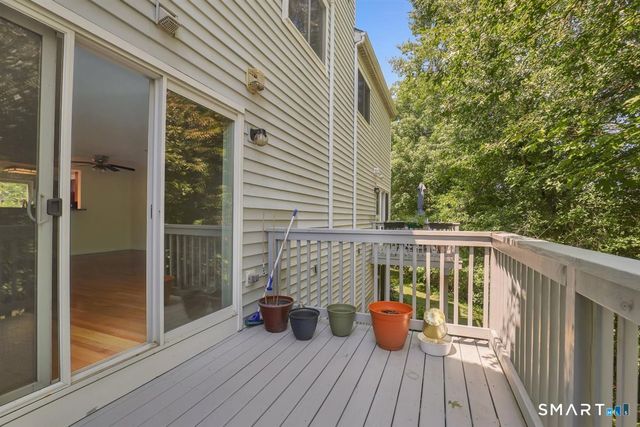 10 Valley Run Drive 10, Cromwell, CT 06416