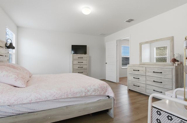 15411 OCEANUS DR, San Antonio, TX 78245