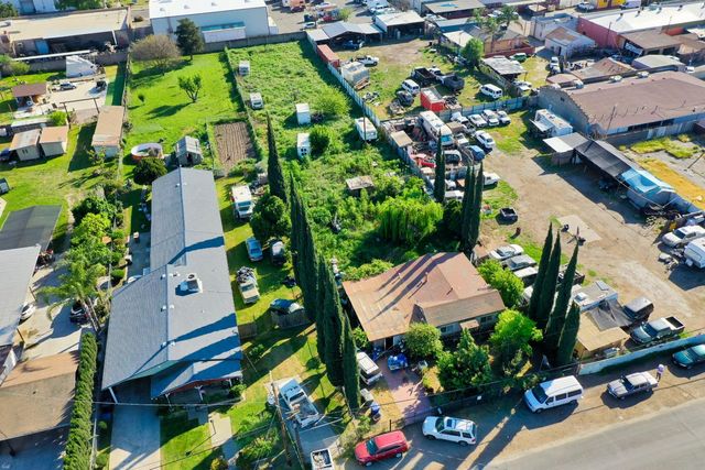 202 Olivero Rd, Modesto, CA 95358