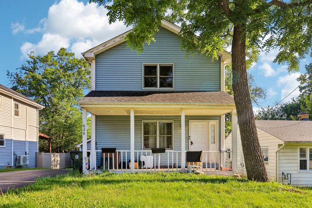 626 Pleasure Drive, Mundelein, IL 60060