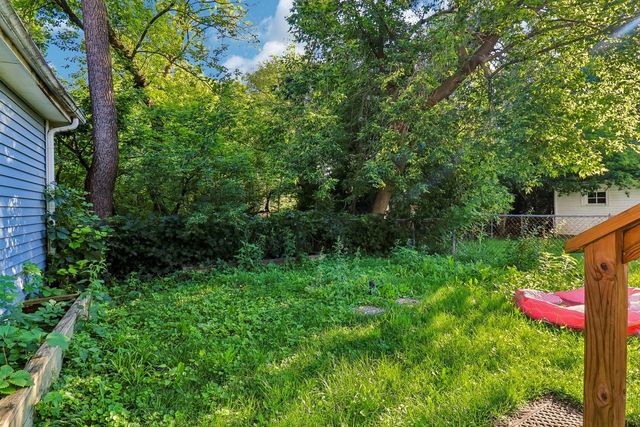 626 Pleasure Drive, Mundelein, IL 60060