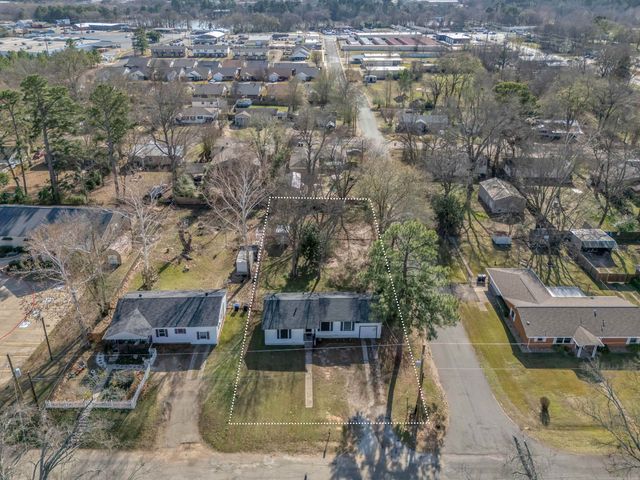 1204 Jenny St., Longview, TX 75604