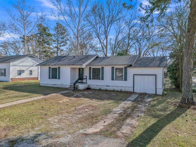 1204 Jenny St., Longview, TX 75604