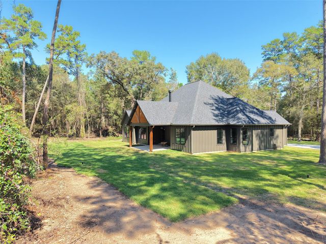 11299 Blue Heron Drive, Plantersville, TX 77363