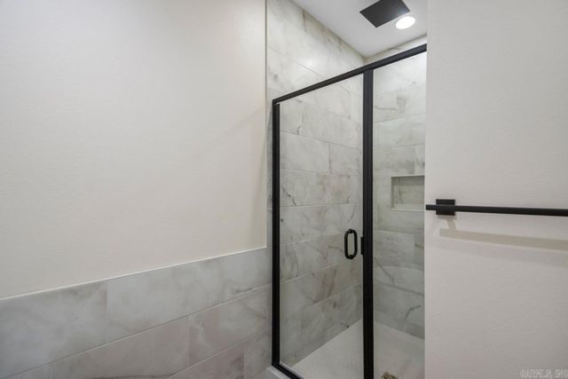 6143 Majestic Waters, Benton, AR 72019