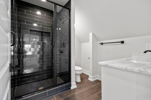 6143 Majestic Waters, Benton, AR 72019