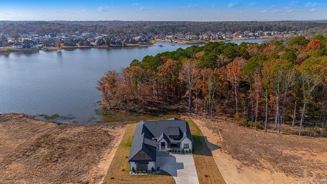 6143 Majestic Waters, Benton, AR 72019