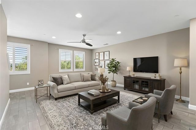 41019 Belleray, Murrieta, CA 92562