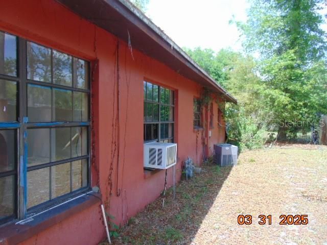 1129 NE 24 TERRACE, Gainesville, FL 32641