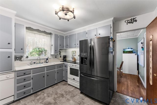9110 Huron Ave, Henrico, VA 23294