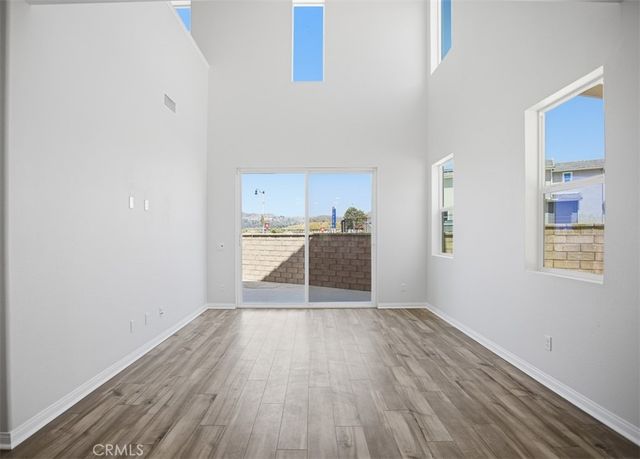 570 Jubilee Place, Santa Paula, CA 93060