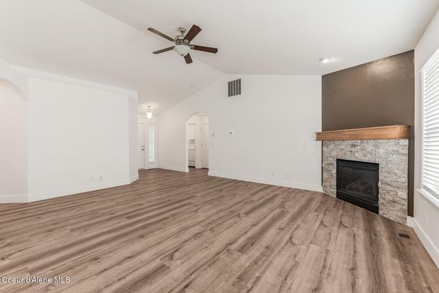 2633 N Partridge Lp, Post Falls, ID 83854