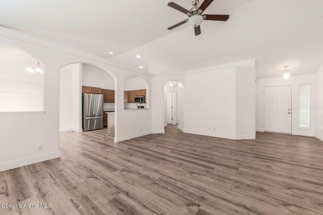 2633 N Partridge Lp, Post Falls, ID 83854