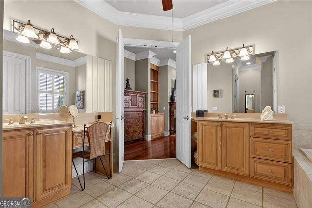 1812 Buckhead Valley Lane NE, Atlanta, GA 30324