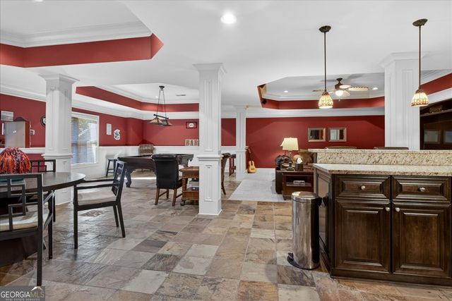 1812 Buckhead Valley Lane NE, Atlanta, GA 30324