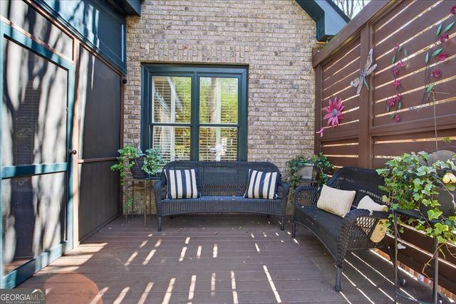 1812 Buckhead Valley Lane NE, Atlanta, GA 30324