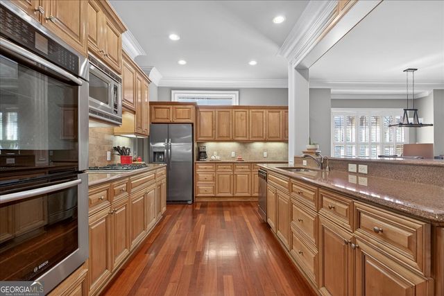 1812 Buckhead Valley Lane NE, Atlanta, GA 30324