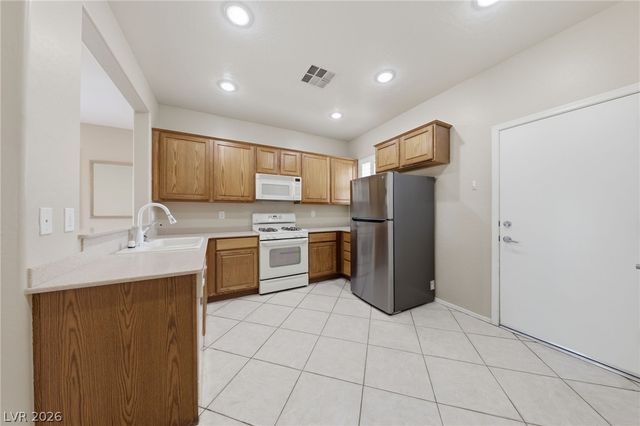 2524 Eclipsing Stars Drive, Henderson, NV 89044