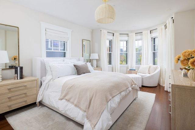 47 Vassal Lane 3, Cambridge, MA 02138