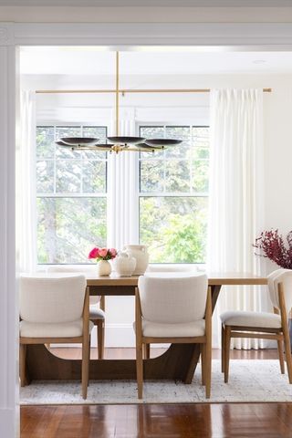 47 Vassal Lane 3, Cambridge, MA 02138