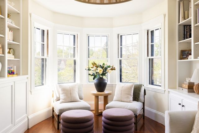 47 Vassal Lane 3, Cambridge, MA 02138