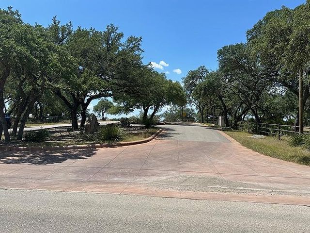 184 Moondance TRL, Wimberley, TX 78676
