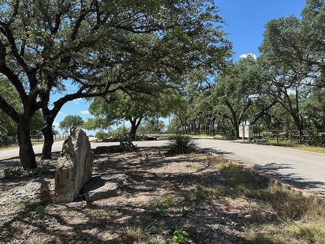 184 Moondance TRL, Wimberley, TX 78676