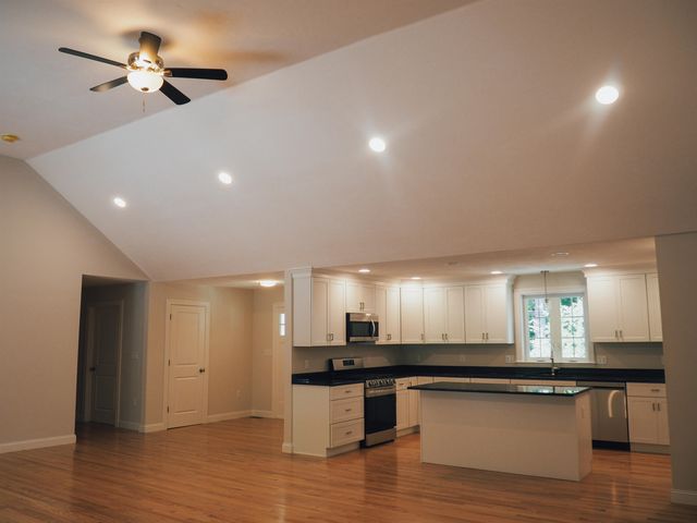 11 Blaisdell Court, Raymond, NH 03077