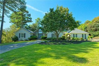 345 Dogwood SE Trail, Marietta, GA 30067