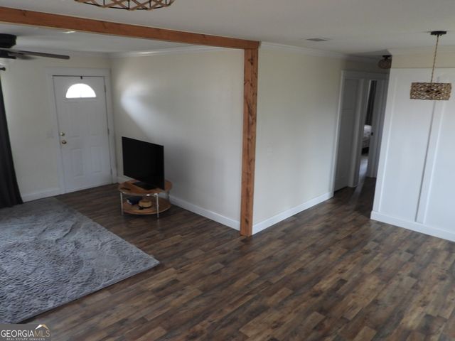 121 Beaver Drive, Blackshear, GA 31516