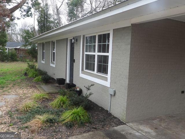 121 Beaver Drive, Blackshear, GA 31516