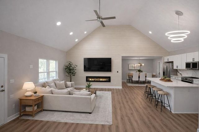 3300 Boring Road, Decatur, GA 30034