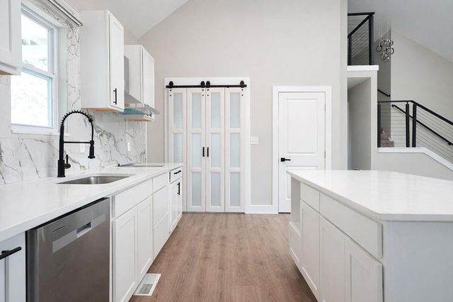 3300 Boring Road, Decatur, GA 30034