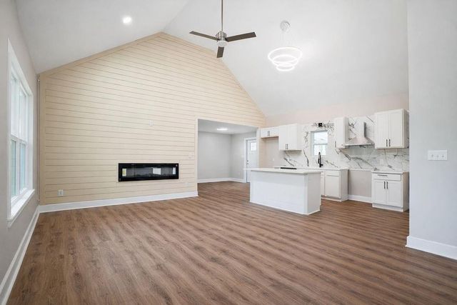 3300 Boring Road, Decatur, GA 30034