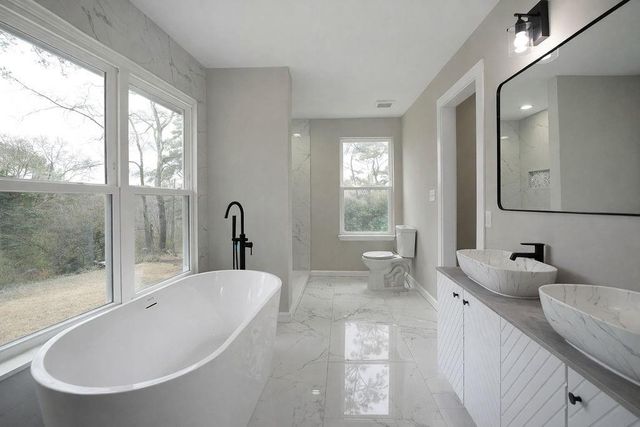 3300 Boring Road, Decatur, GA 30034