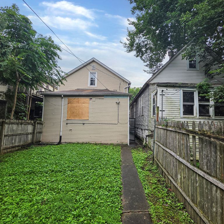 11566 S Lafayette Avenue, Chicago, IL 60628 — photo 3