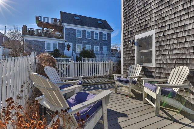 49 Bradford St 9, Provincetown, MA 02657